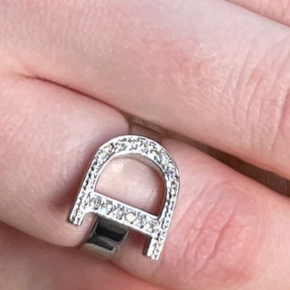 Dior Silver Crystal Initial D Ring - Picture 4 of 9